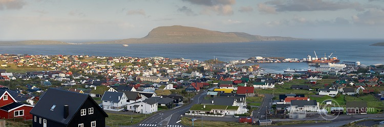 Torshavn, Faroes Islands - Torshavn, iles Feroe - FER981
