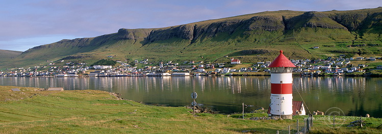 Tvoroyri, Suduroy island, Faroe islands - Tvoroyri, Suduroy, iles Feroe - FER073
