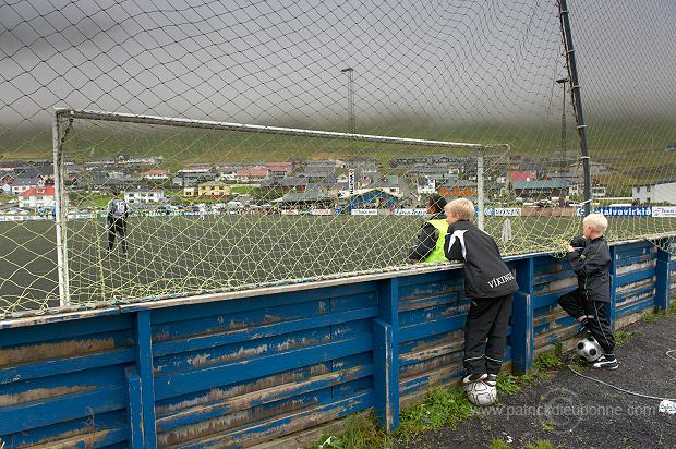 Football, Eysturoy, Faroe islands - Football, iles Feroe - FER176