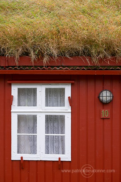 Houses, Elduvik, Eysturoy, Faroe islands - Elduvik, iles Feroe - FER198
