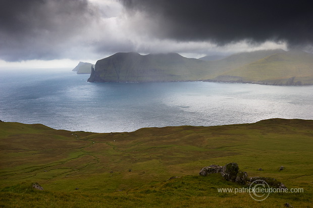 Vagar, Faroe islands - Vagar, iles Feroe - FER811
