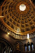 Tuscany, Siena, interior of Duomo - Toscane, Sienne   12585