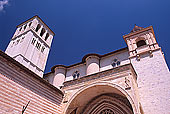Umbria, Assisi, basilica St Francesco - Ombrie, Assise  12079