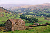 Swaledale, old barn, Yorkshire Dales NP, England - Grange traditionnelle 12800