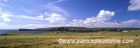 Looking west towards Lamb Hoga, Fetlar, Shetland - Vue vers Lamb Hoga, Fetlar 13090