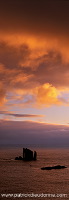 Sunset over the Drongs, Esha Ness, Shetland. - Couchant sur les Drongs  13588
