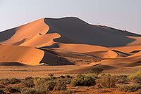 Red sand dunes, Sossusvlei, Namibia - Dunes, desert du Namib 14328