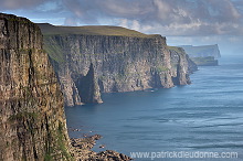 West coast of Sandoy, Faroe islands - Sandoy, iles Feroe - FER409