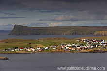 Sandur, Sandoy, Faroe islands - Village de Sandur, Iles Feroe - FER450